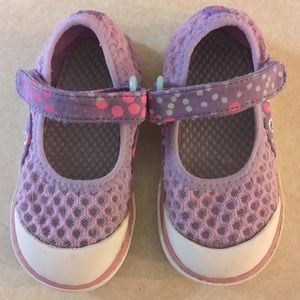 See Kai Run mesh sneakers/tennis shoes